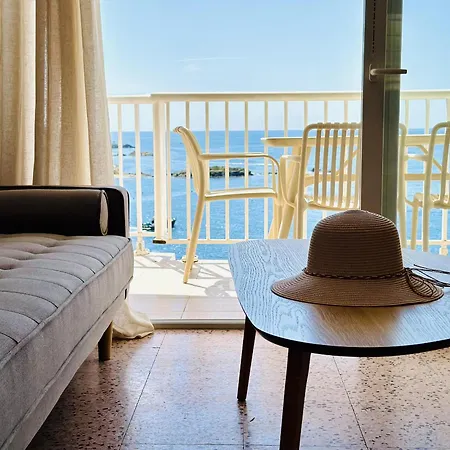 Appartement El Sol. Tu Hogar Junto Al Mar - Comodo 5 Personas En Roses. - Es-258-57